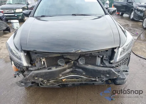 2010 Honda Accord 3.5 Ex-L z USA, uszkodzony, nr VIN 1HGCP3F89AA030876